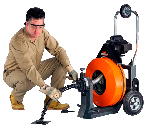 Técnico Desentupidora Jato Forte com equipamento profissional